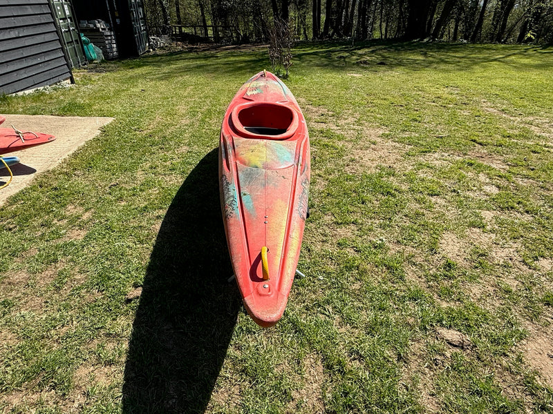 Load image into Gallery viewer, Pre-Loved Pyranha Magic Bat
